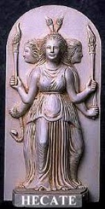 bohyne-hekate-2.jpg